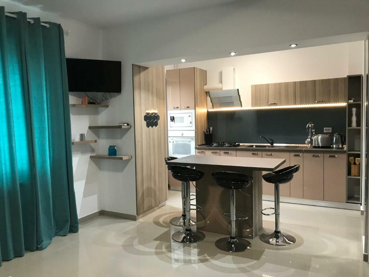 Luxury Flat 9 Near Metro Διαμέρισμα Βουκουρέστι Εξωτερικό φωτογραφία