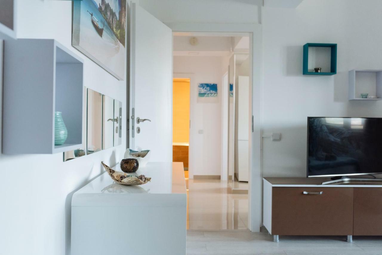 Luxury Flat 9 Near Metro Διαμέρισμα Βουκουρέστι Εξωτερικό φωτογραφία