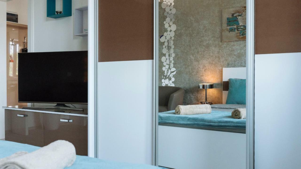 Luxury Flat 9 Near Metro Διαμέρισμα Βουκουρέστι Εξωτερικό φωτογραφία